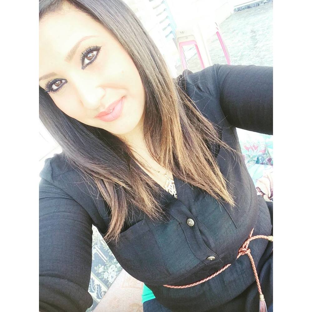 Meet your Posher, Mya